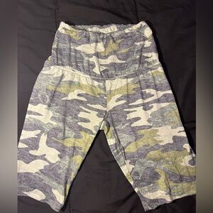 NWOT CAMO FASHION NOVA BIKER SHORTS